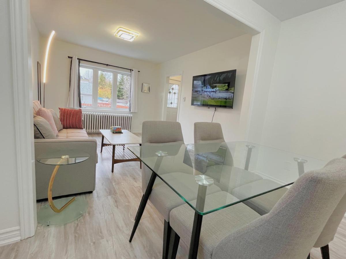 Hotel 2B With Parking, 10Km To Toronto Downtown Extérieur photo